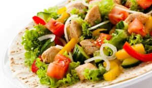 gesundheitsseite salat haehnchen